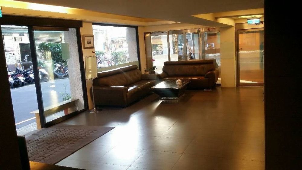 Galaxy Hotel Чжунли Екстериор снимка