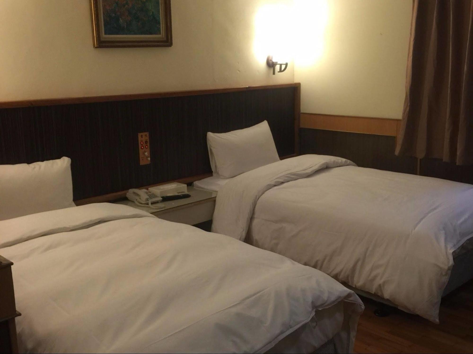 Galaxy Hotel Чжунли Екстериор снимка
