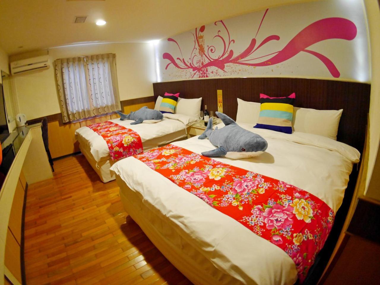 Galaxy Hotel Чжунли Екстериор снимка