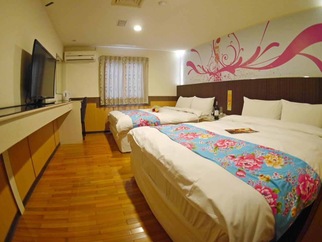 Galaxy Hotel Чжунли Екстериор снимка